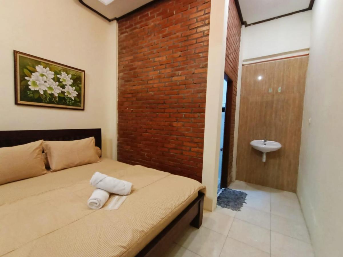 Rumah Kami Guest House Jogjacarta Exterior foto