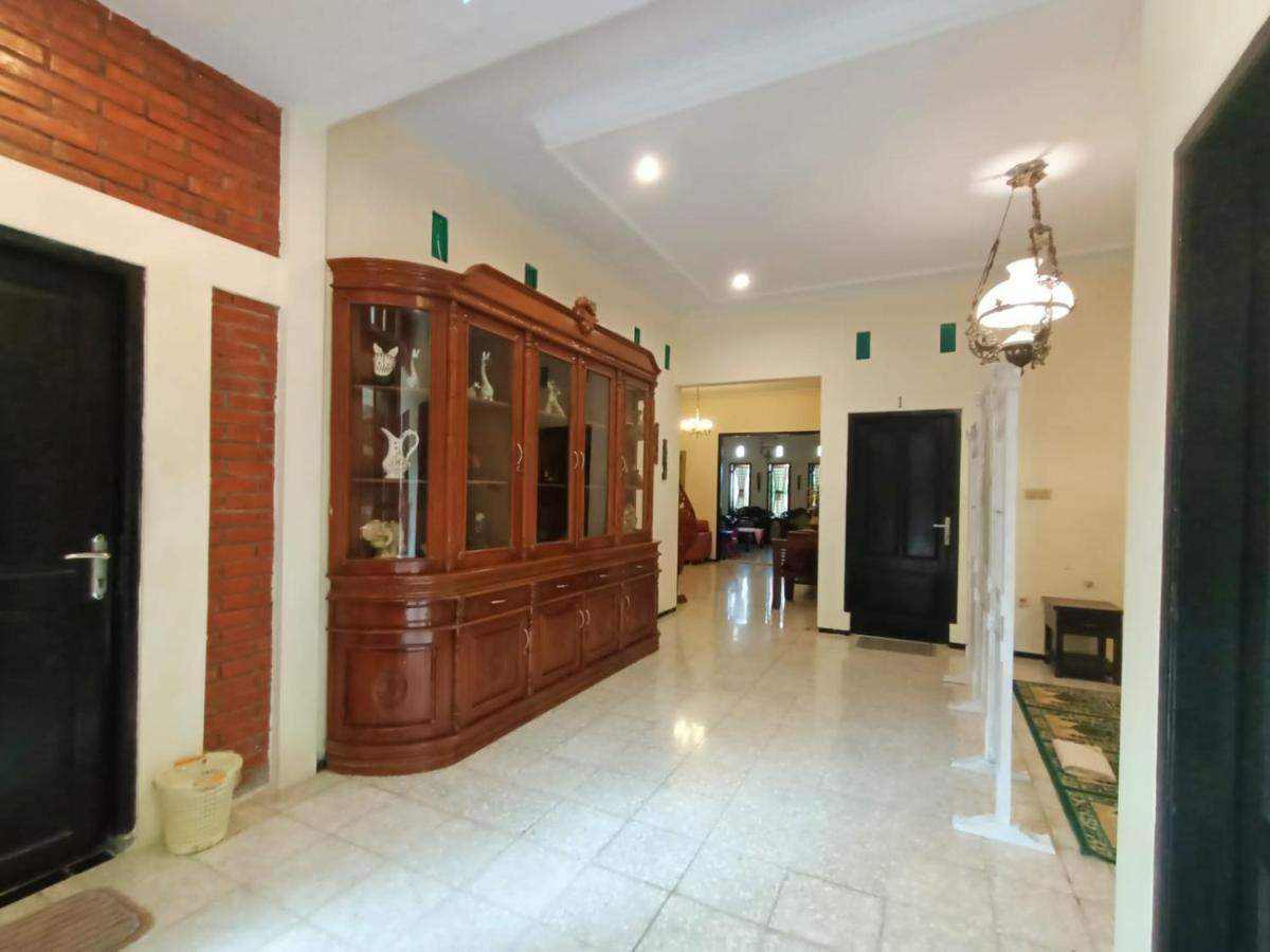 Rumah Kami Guest House Jogjacarta Exterior foto