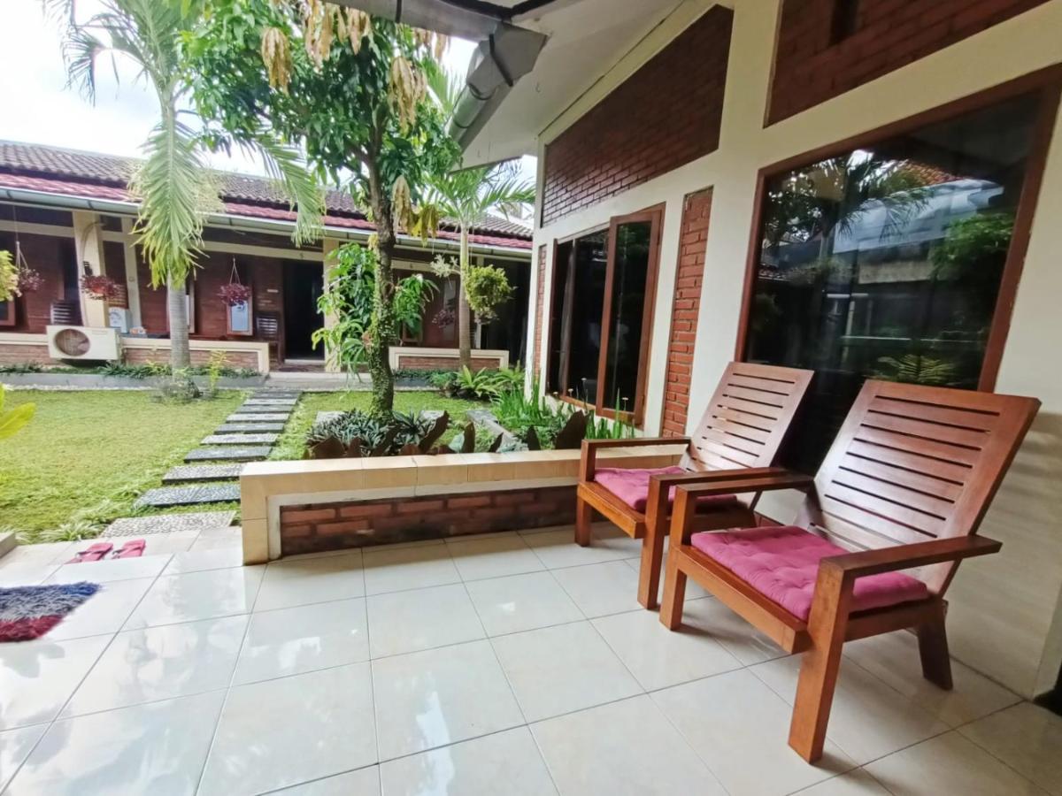 Rumah Kami Guest House Jogjacarta Exterior foto