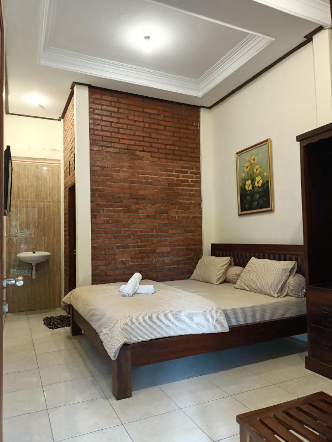 Rumah Kami Guest House Jogjacarta Exterior foto